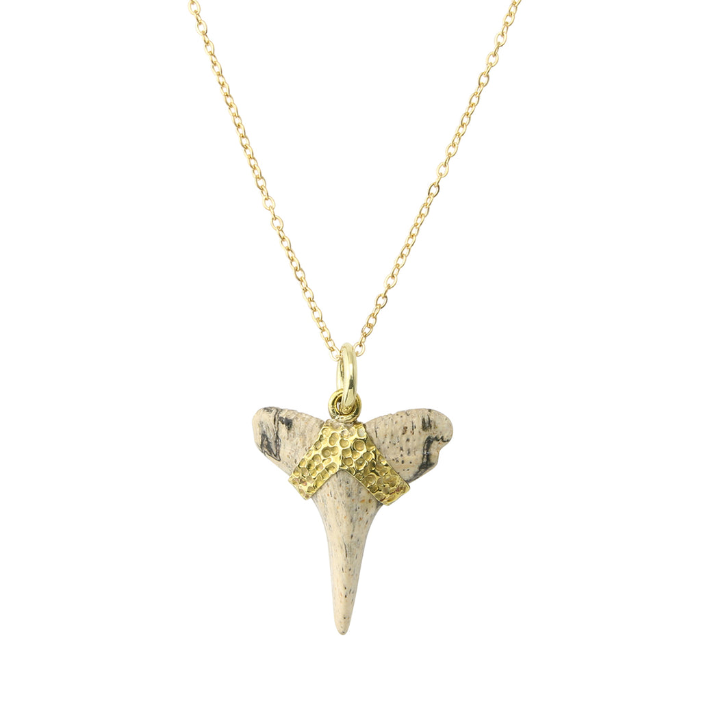 Tamarindus Wooden Faux Sand Shark Tooth Necklace
